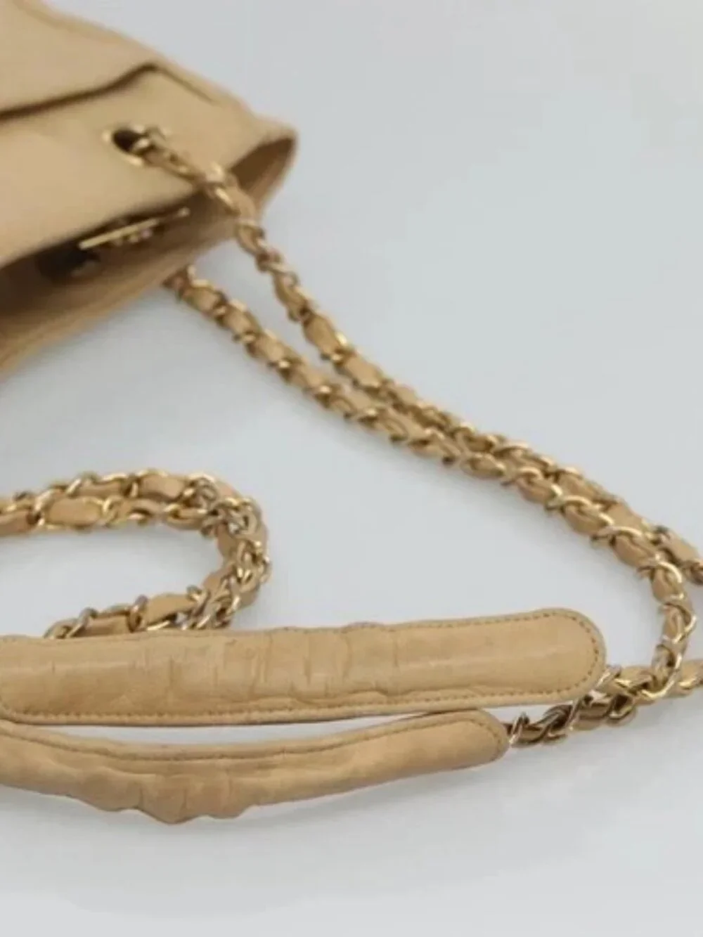 CHANEL Matelasse Chain Shoulder Bag Lamb Skin Beige CC Auth bs22414